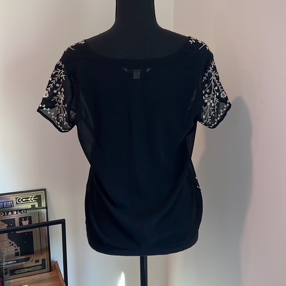 American Eagle size S blouse - Picture 4 of 4